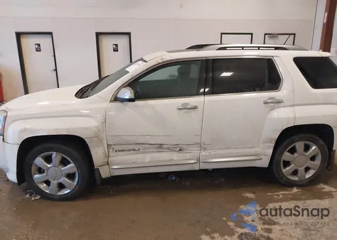 2014 GMC Terrain Denali z USA, uszkodzony, nr VIN 2GKFLZE39E6143735